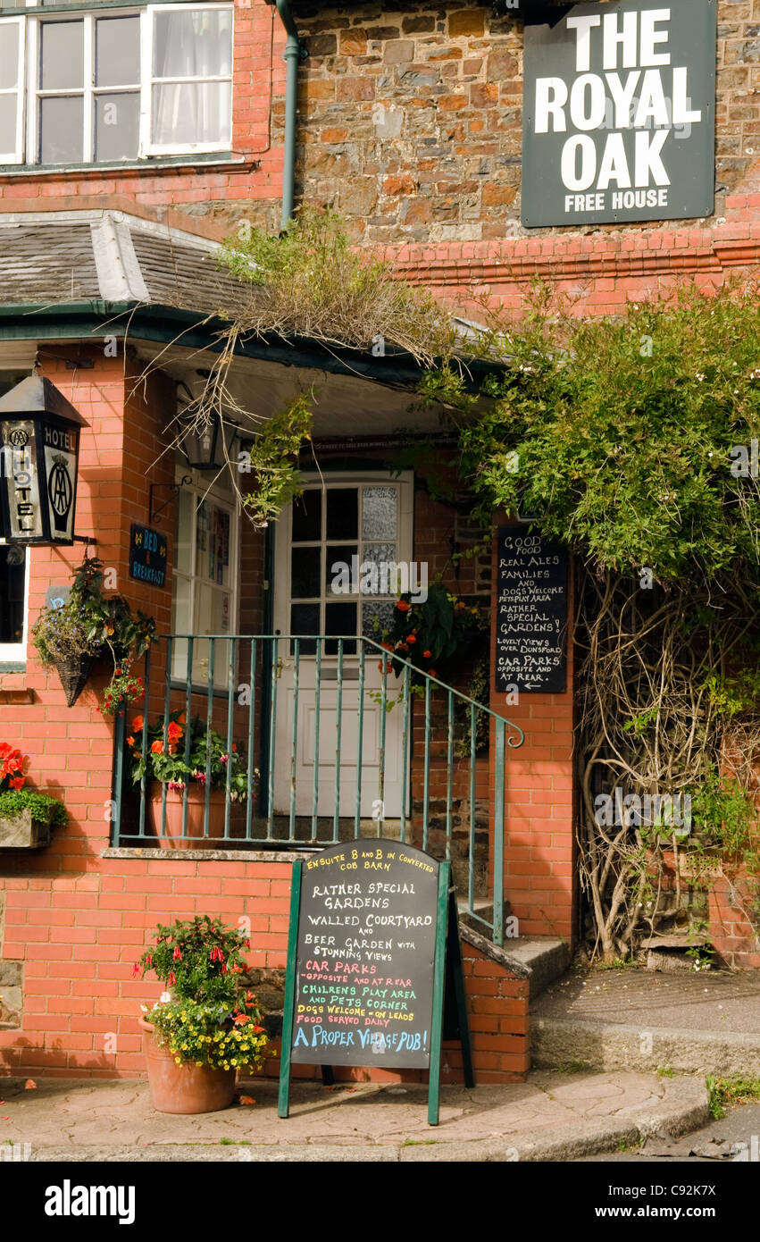 The Royal Oak pub in Dunsford village Devon UK Stock Photo