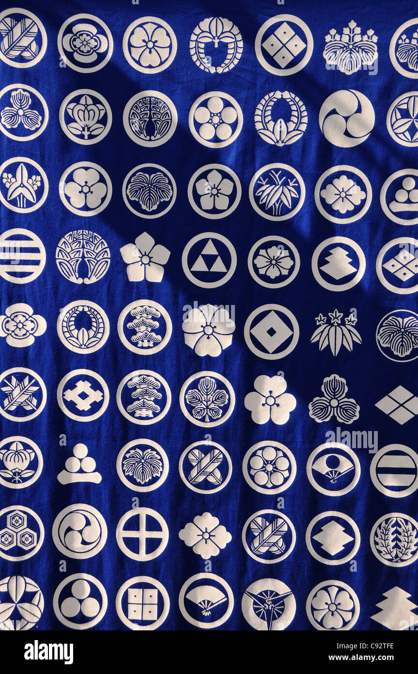 Japanese family crest hi-res stock photography and images - Alamy