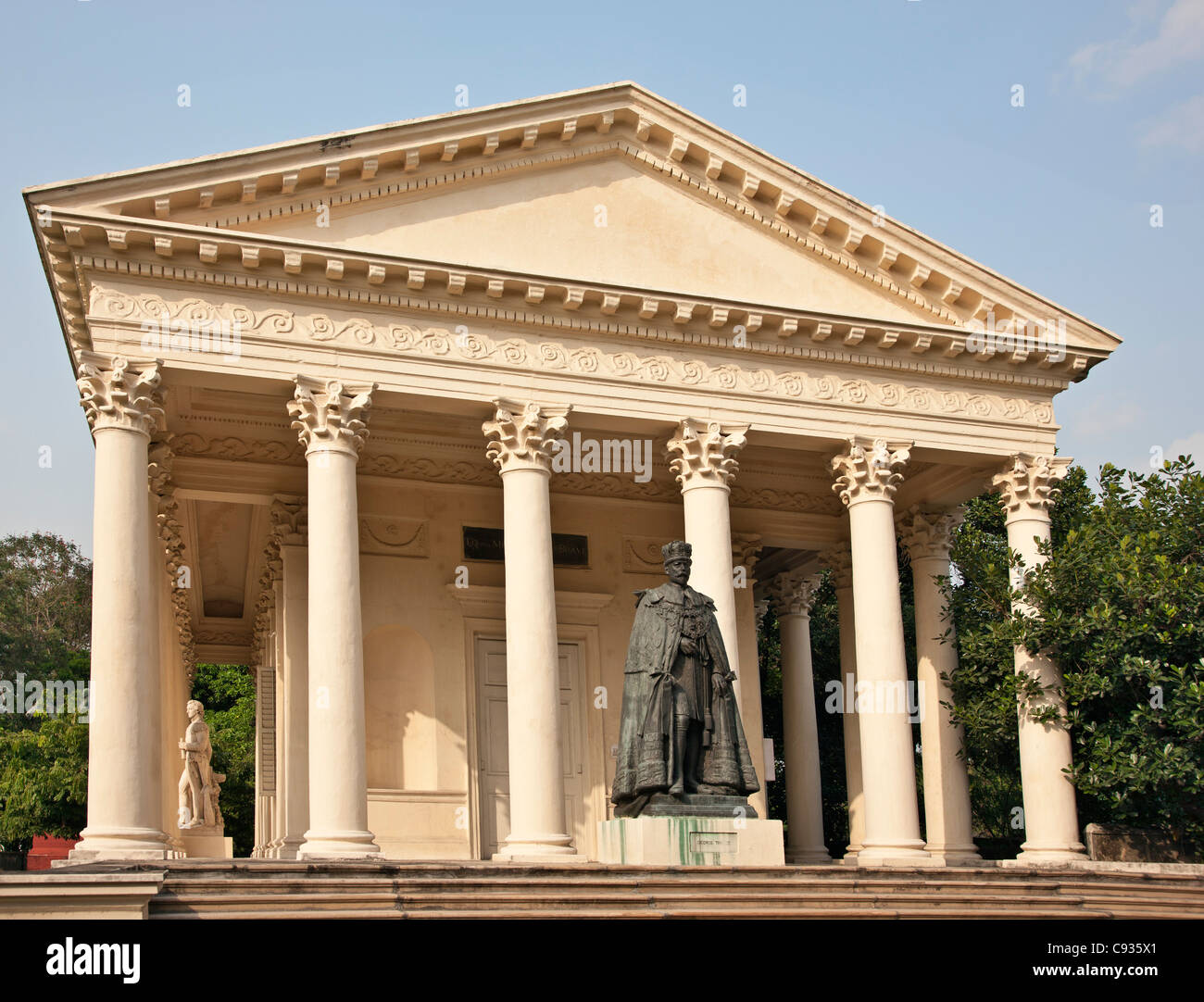 Modelled like a Greek Temple, in the grounds of Flagstaff House at Barrackpore. Stock Photo