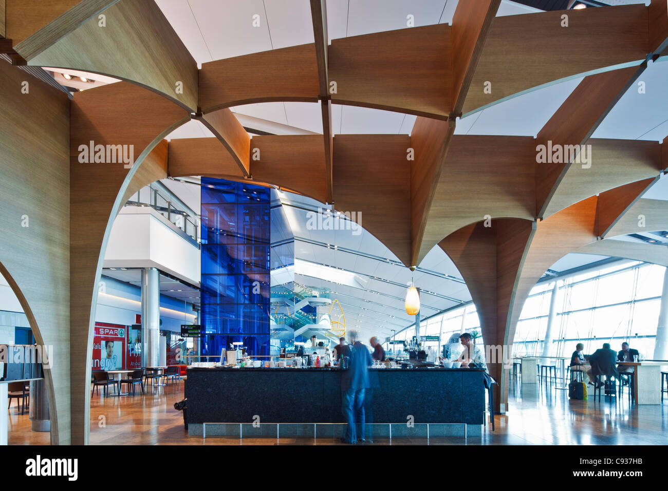 The Oak Bar, Terminal 2, Dublin Airport, Collinstown, Dublin, Co. Dublin, Ireland. Stock Photo