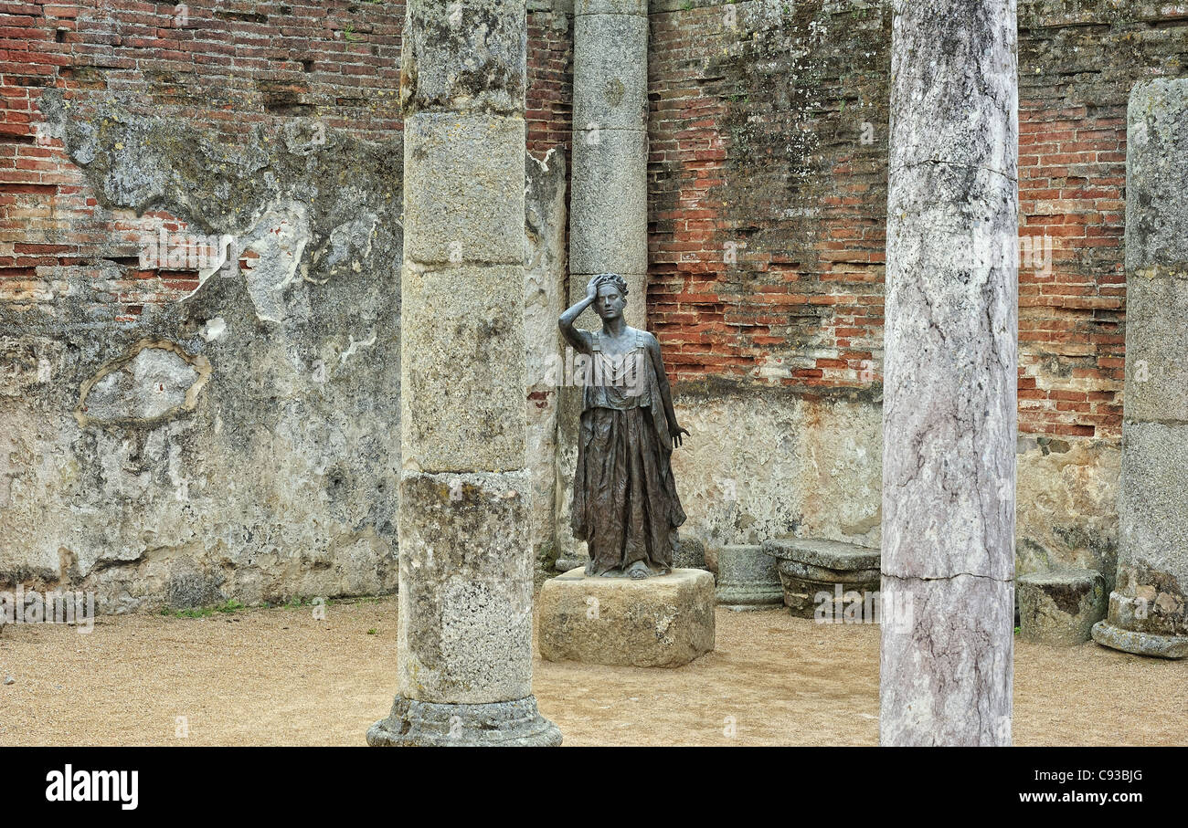 statue of actress Margarita Xirgu playing the role of Medea (escultor Eduardo Acero, Merida, Spain) Stock Photo