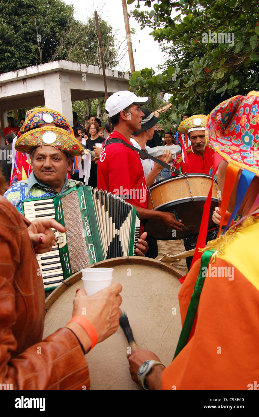 Forro band hi-res stock photography and images - Alamy