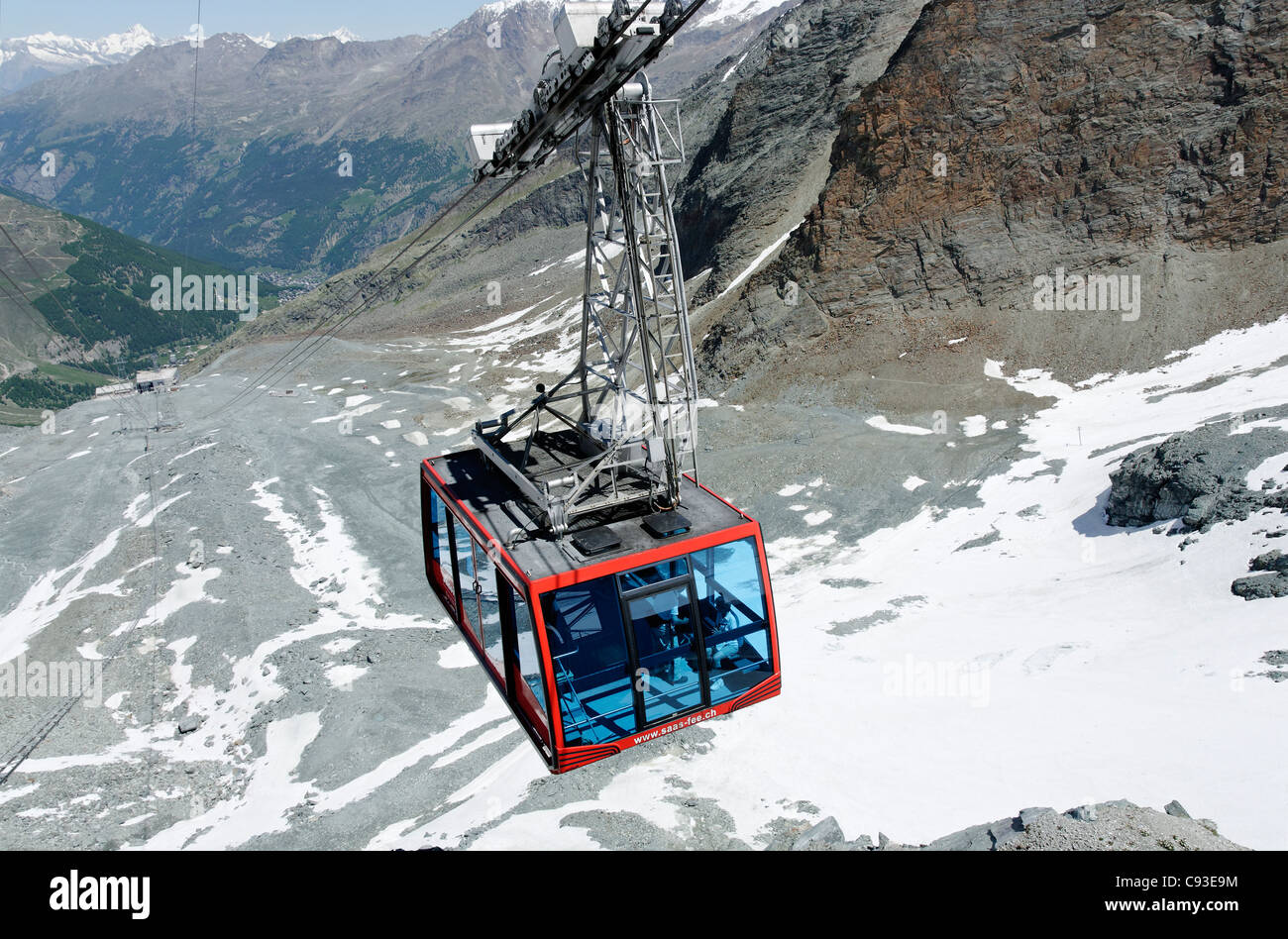 A cable car above Saas Fee Switzerland Stock Photo - Alamy