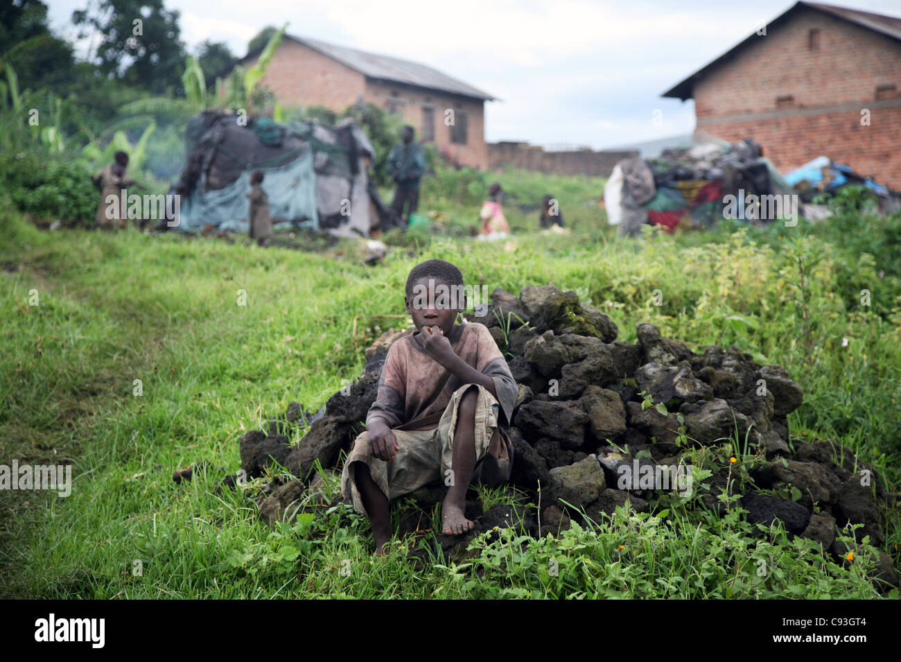 Displaced Congolese boy living in a makeshift shelter, Kisoro, South West Uganda, East Africa. 28/1/2009. Photograph: Stuart Boulton/Alamy Stock Photo