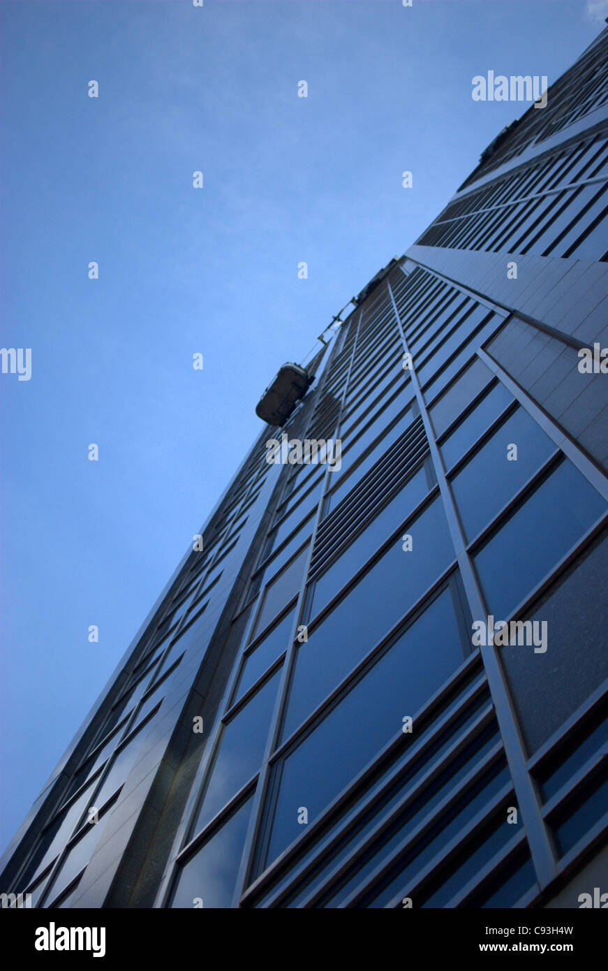 window cleaners cleaning an office block in Birmingham Stock Photo - Alamy