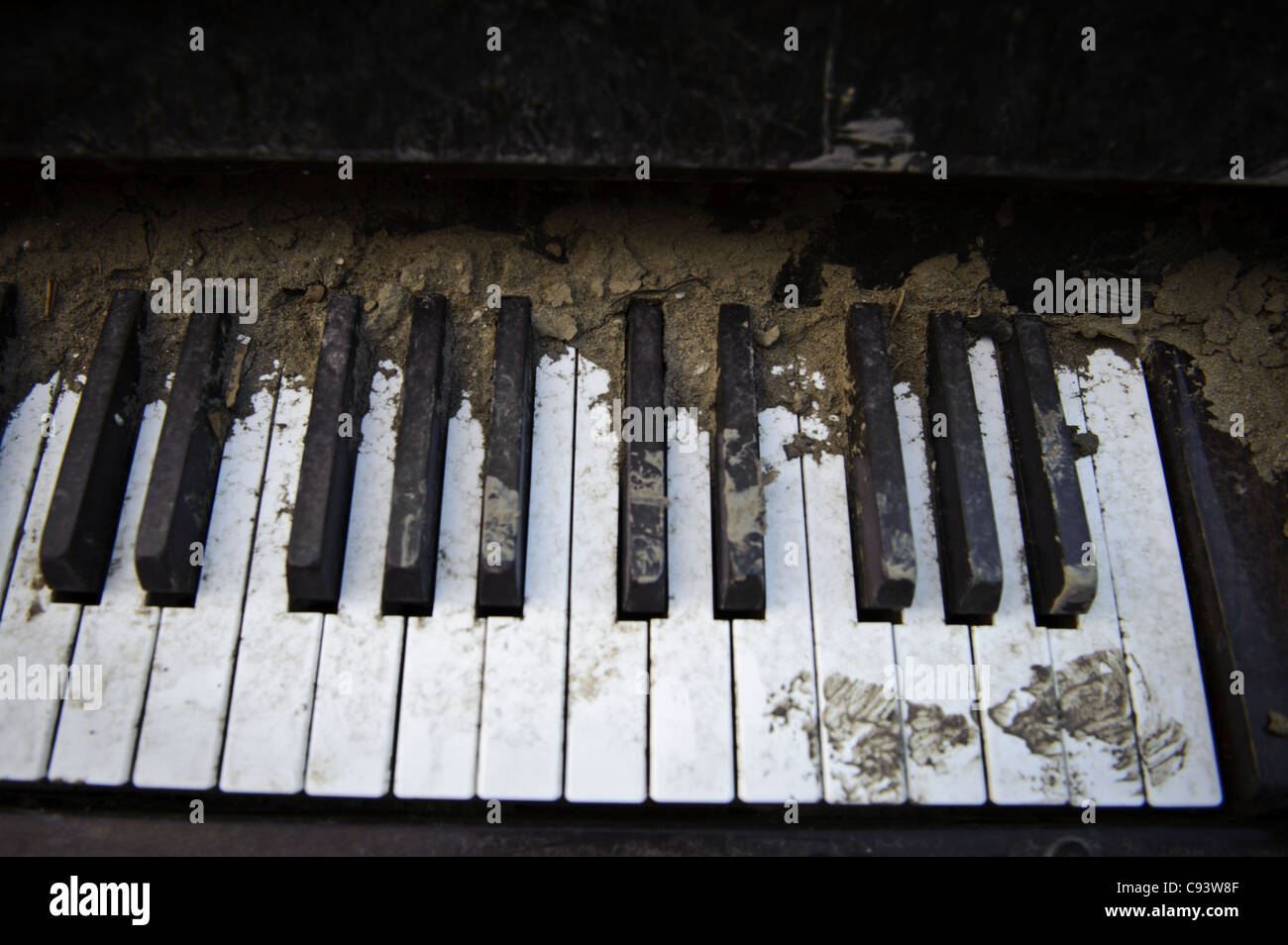 A piano amidst debris from the March 11 tsunami, Ishinomaki, Miyagi Prefecture, Japan Stock Photo
