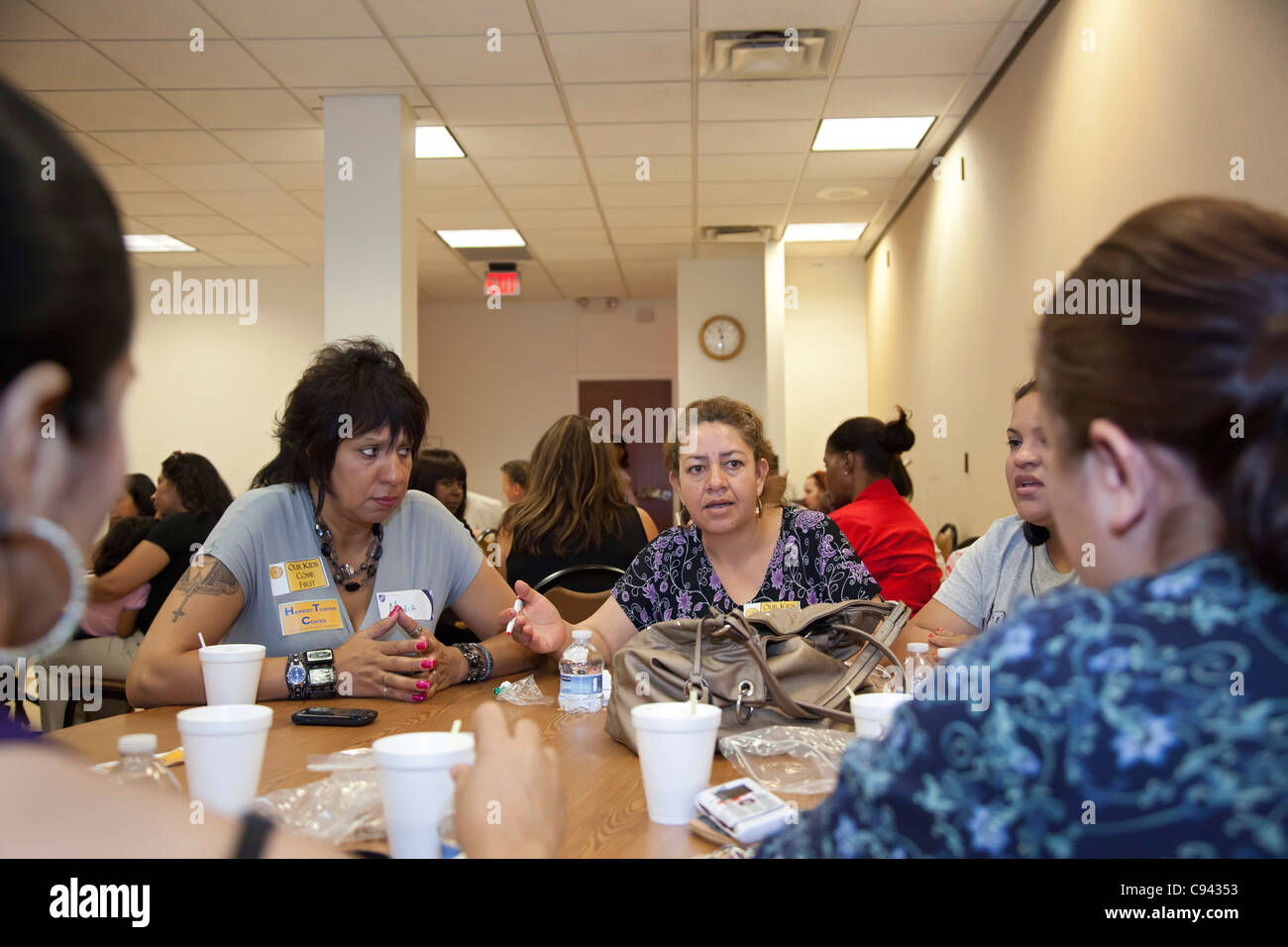 Detroit Parents Discuss Issues in Public Schools Stock Photo Alamy