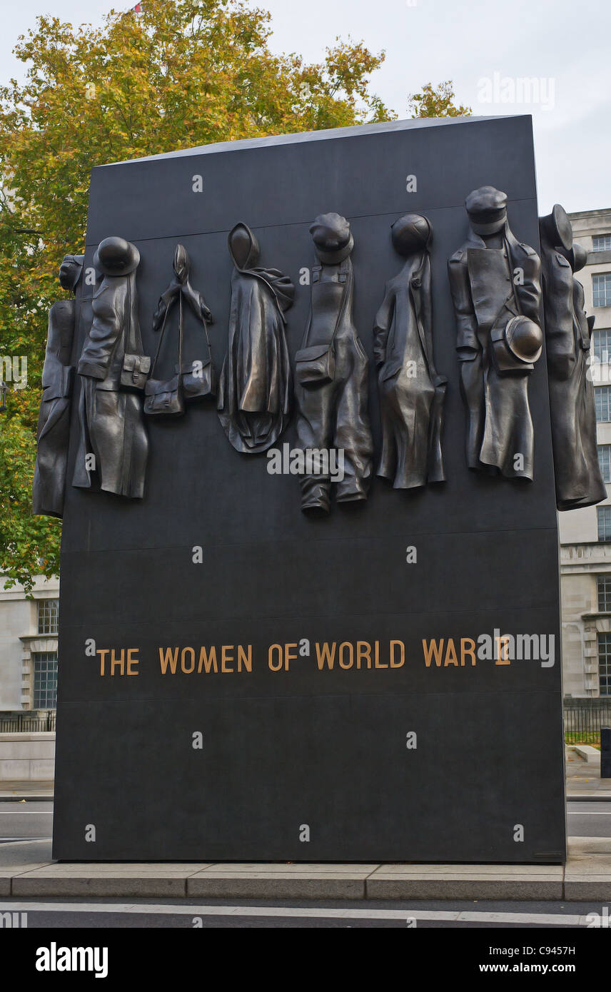 Monument to The Women of World War II in London Stock Photo - Alamy