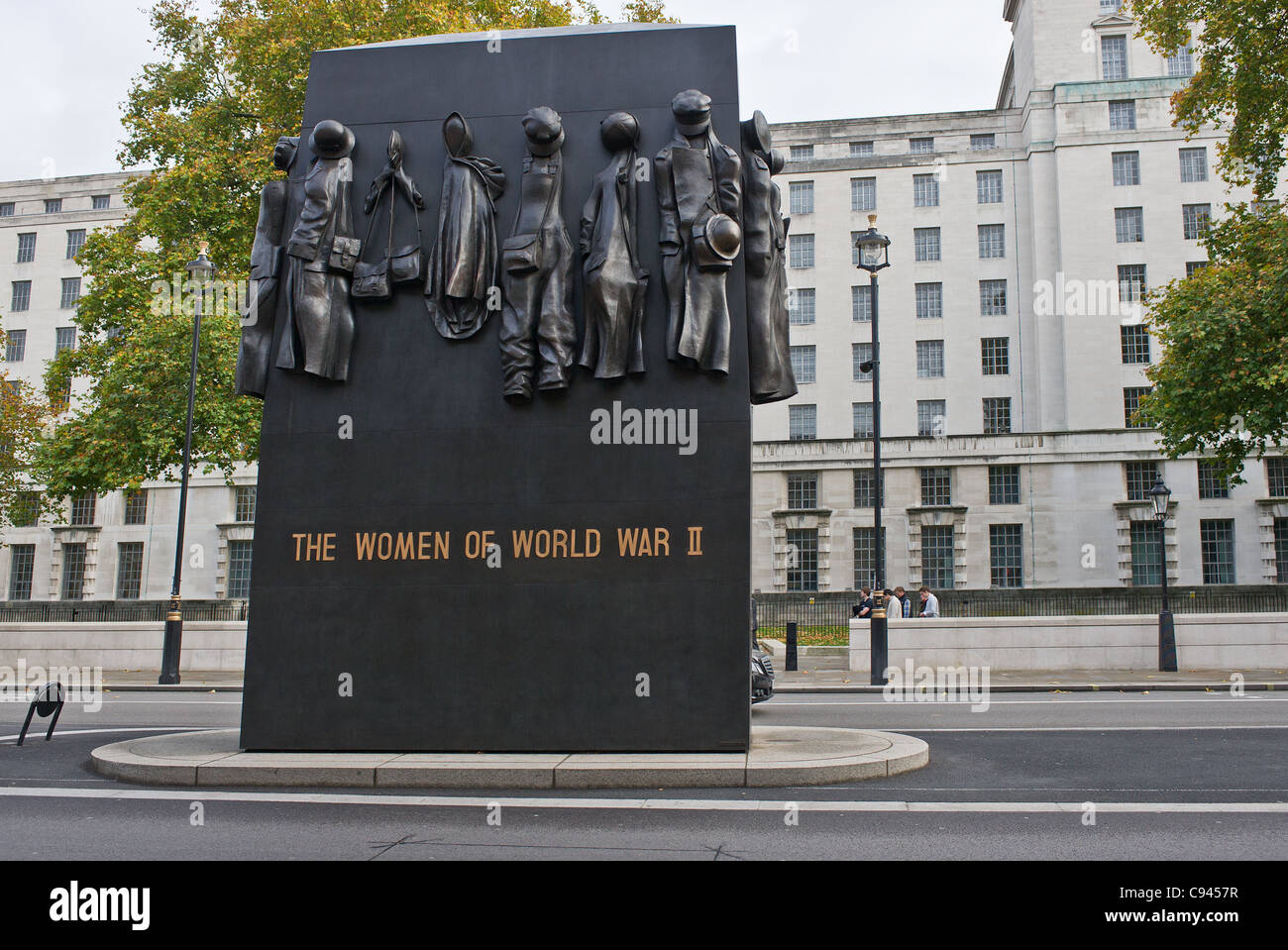 Monument to The Women of World War II in London Stock Photo - Alamy