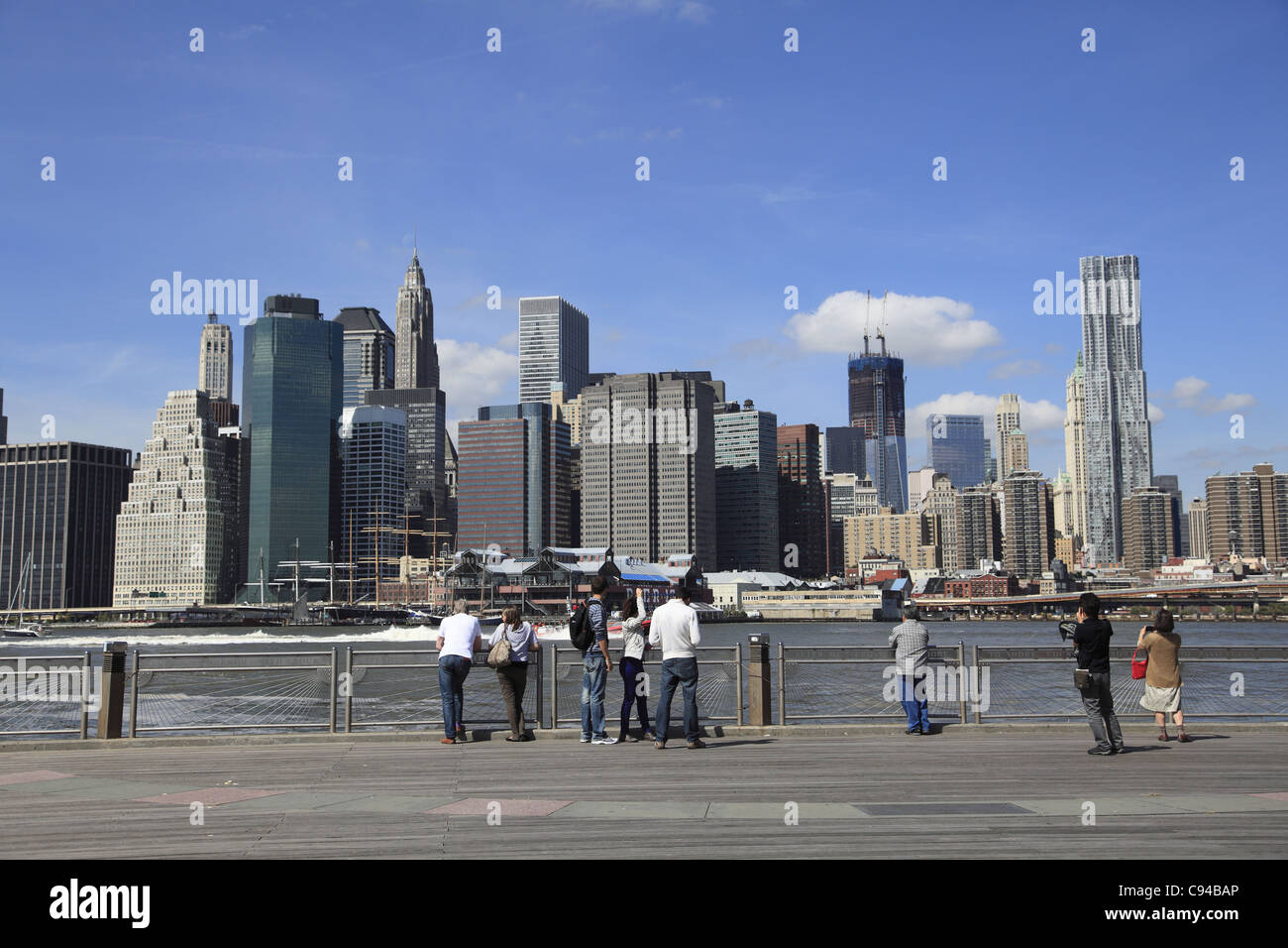 Tourists, Fulton Ferry Landing Pier, Brooklyn Bridge Park, Brooklyn, New York City, USA Stock Photo