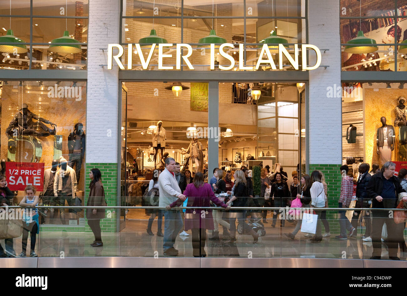 River Island Store, Westfield shopping centre, Stratford London UK Stock  Photo - Alamy