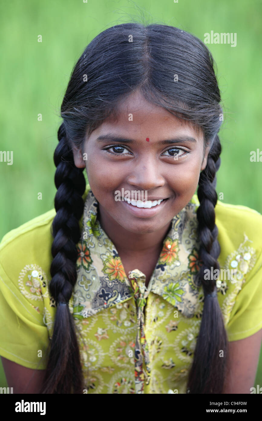 Tamil girl hi-res stock photography and images - Alamy