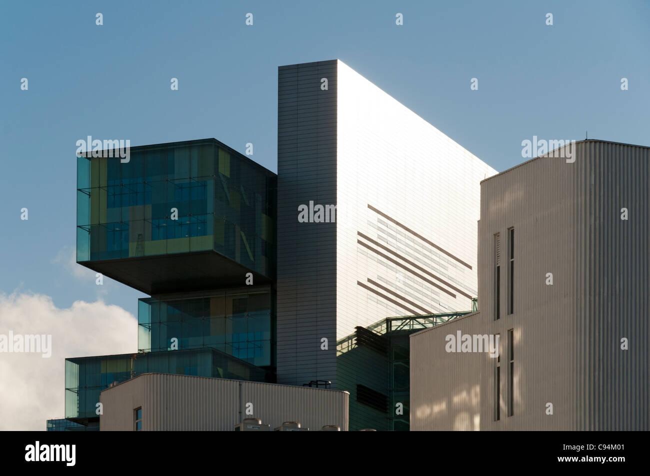 The Civil Justice Centre building, Spinningfields, Manchester, England, UK.  Nicknamed the Filing Cabinet building. Stock Photo
