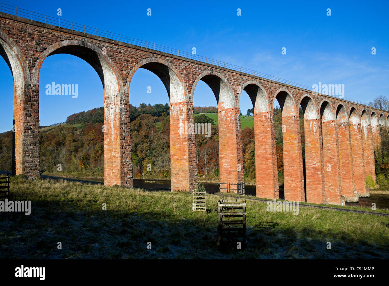 Leaderfoot Viaduct, Melrose, situated 2.5 km east of Melrose at Lowood Scottish Borders Scotland UK Europe Stock Photo
