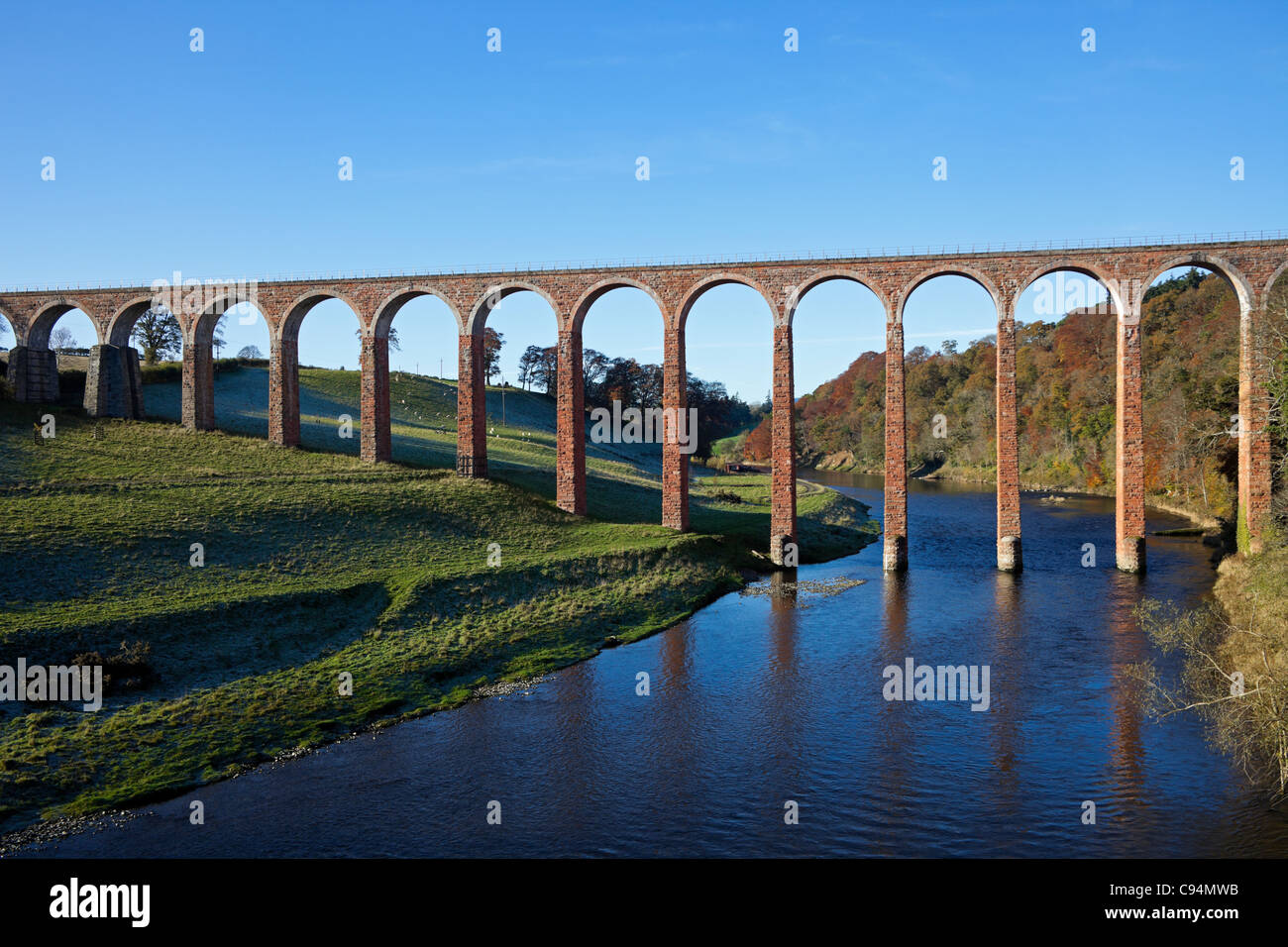 Leaderfoot Viaduct, Melrose, situated 2.5 km east of Melrose at Lowood Scottish Borders Scotland UK Europe Stock Photo