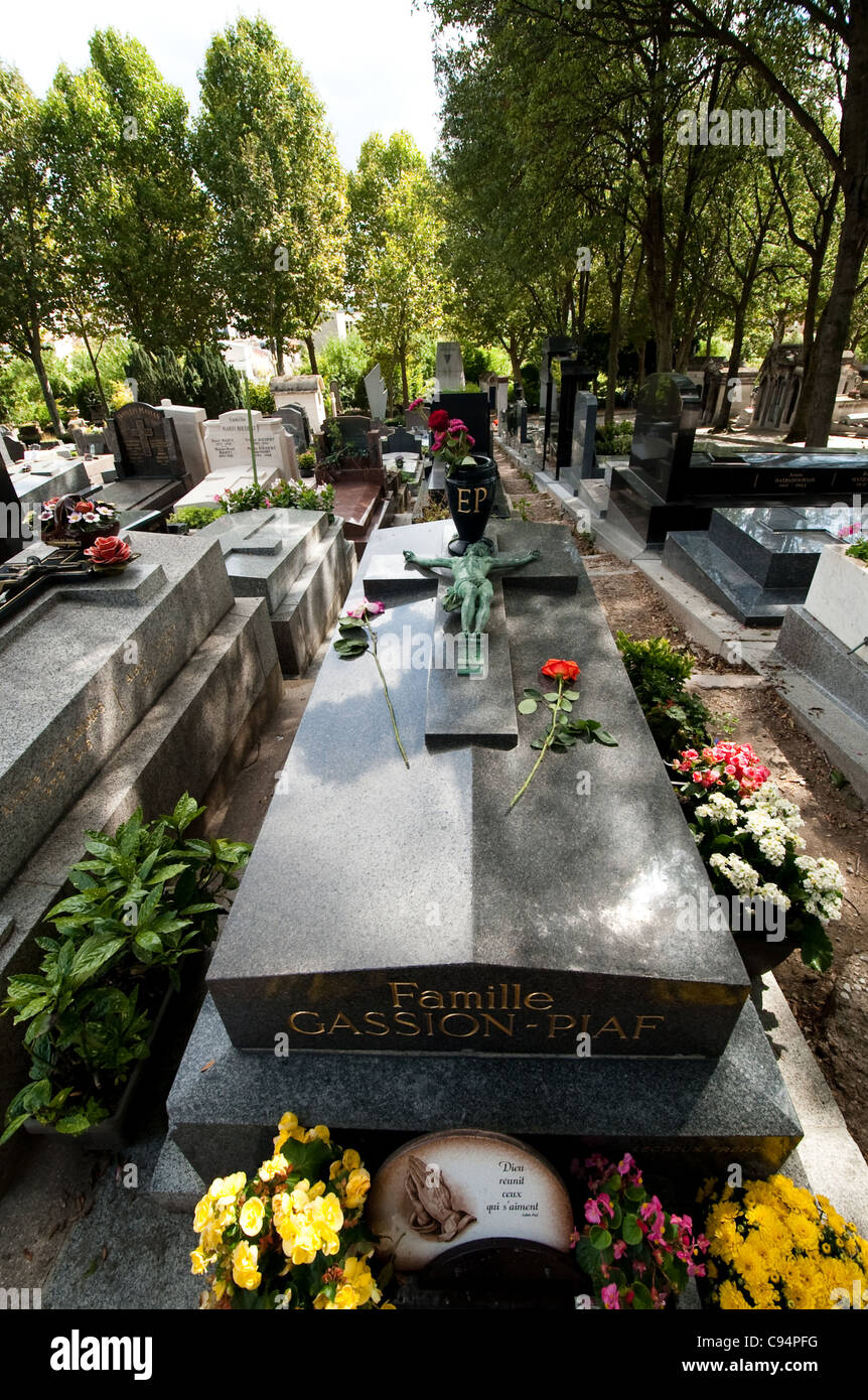 Grave of Edith Piaf Cemetery Pere Lachaise Paris France Stock Photo