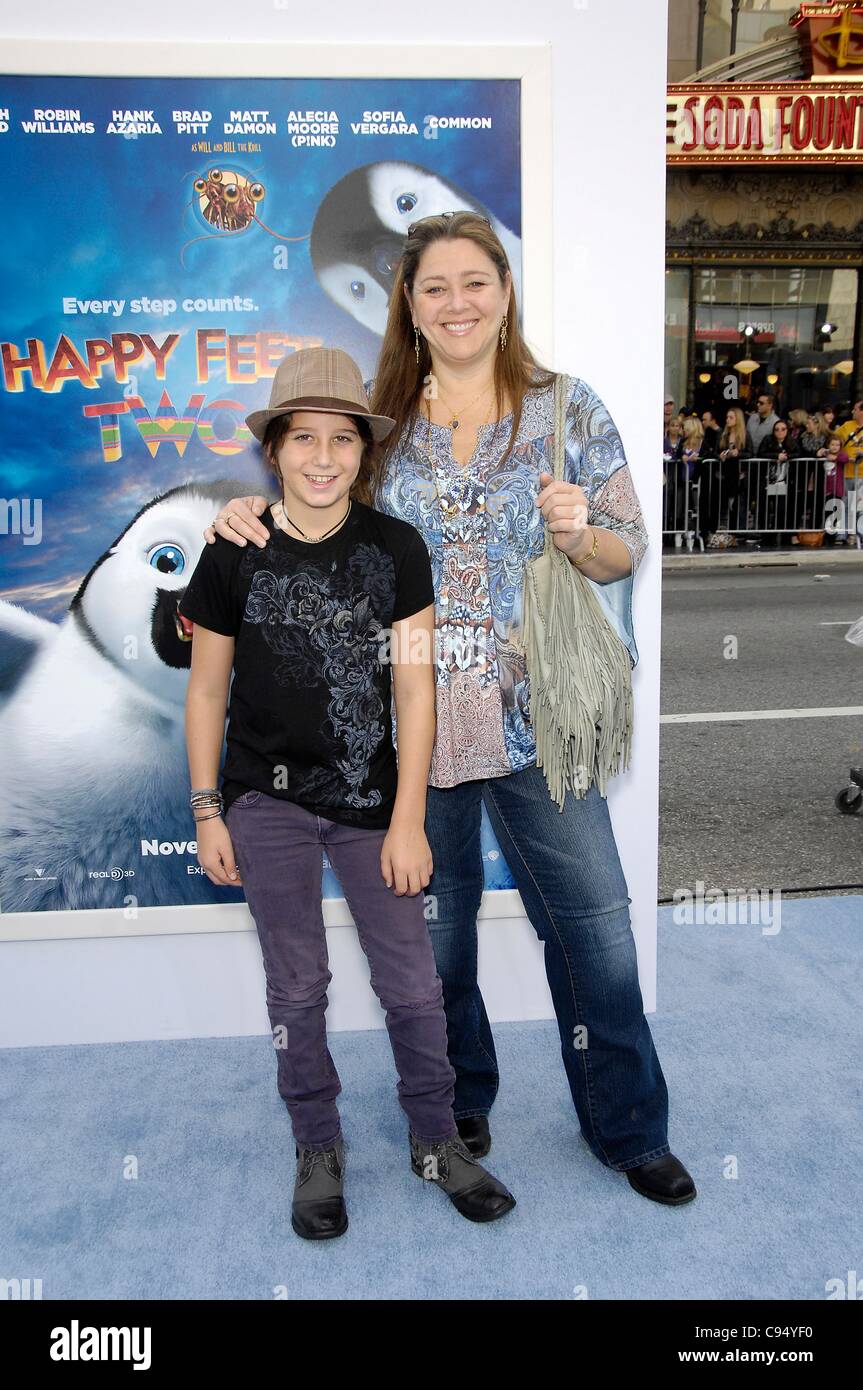 Camryn Manheim at arrivals for HAPPY FEET TWO Premiere, Grauman’s