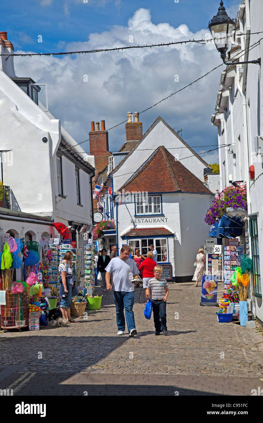 The cobbled Quay Street of Lymington with its souvenir shops an restaurants. Stock Photo