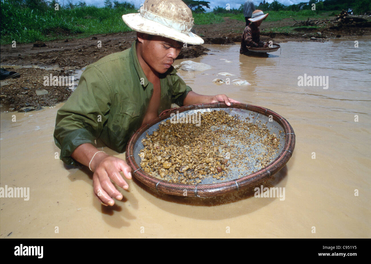 Gem mining in the former Khmer Rouge stronghold of Pailin on the Cambodia/Thailand Border. Stock Photo