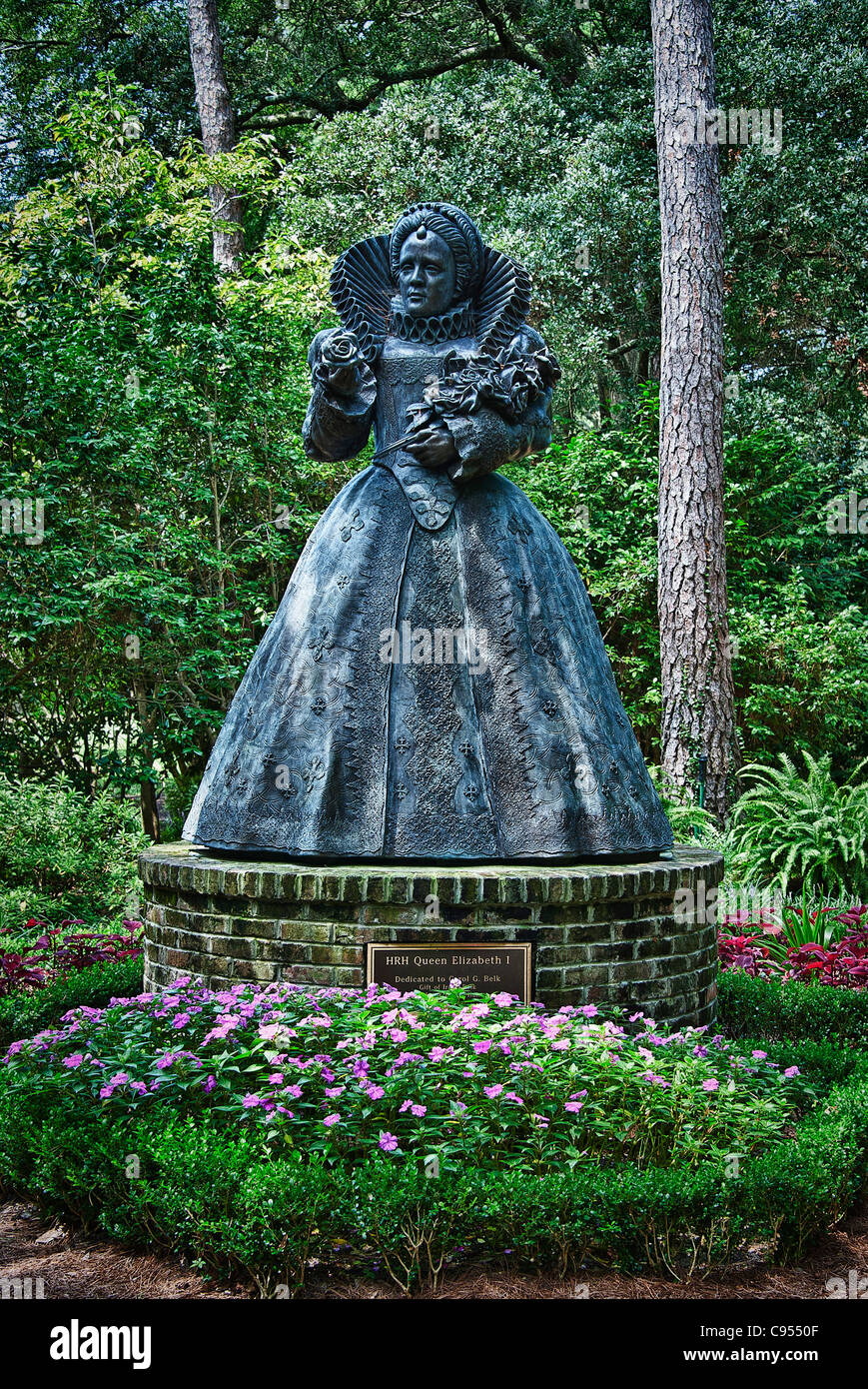 The world's largest bronze statue of HRH Queen Elizabeth I , The