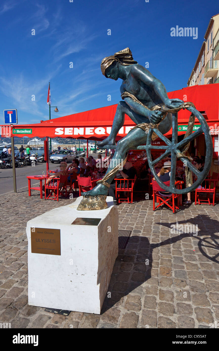Sculpture by Anna Chromy, seafront, Saint-Tropez, Var, Provence, Cote d'Azur, France Stock Photo