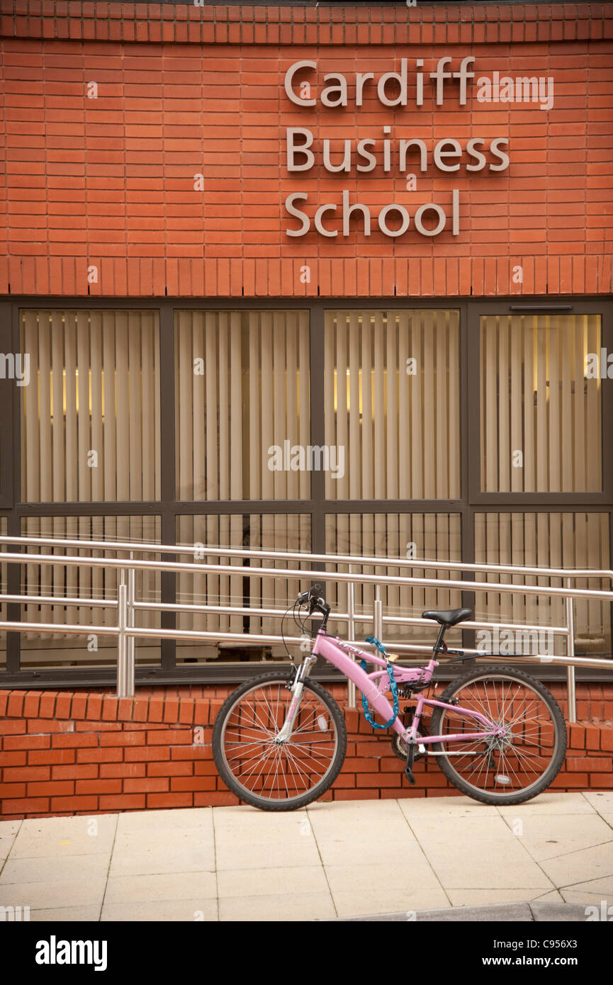 Cardiff university business school hi-res stock photography and images ...