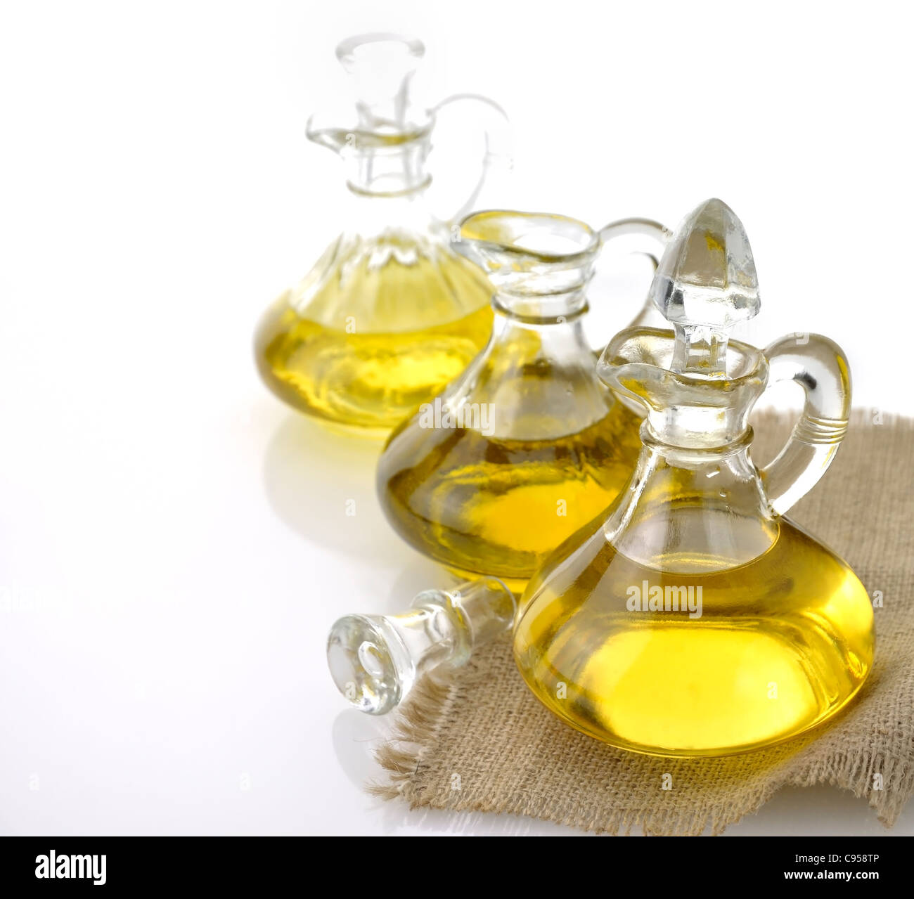 Vegetable oil hires stock photography and images Alamy