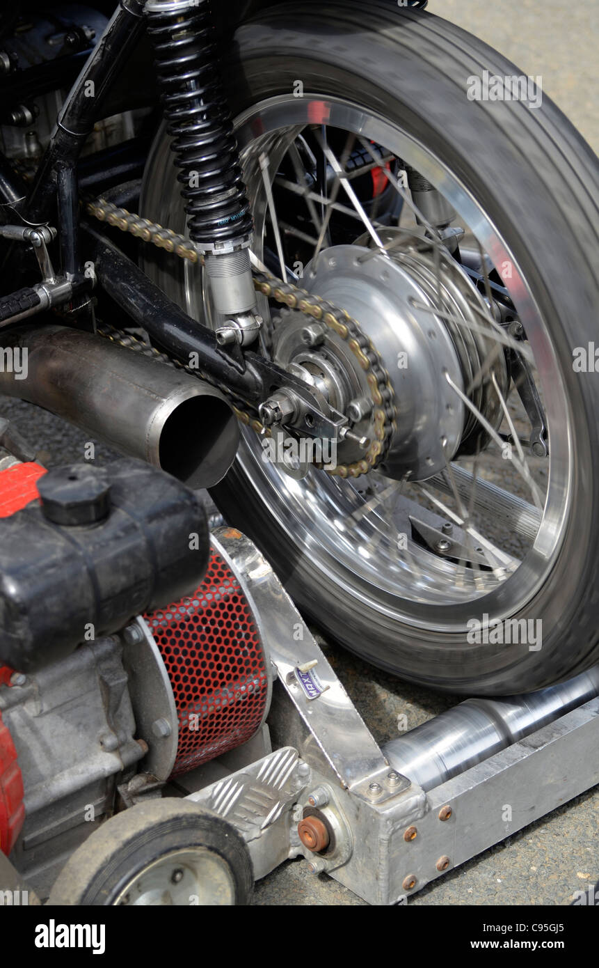 Starter motor hi-res stock photography and images - Alamy