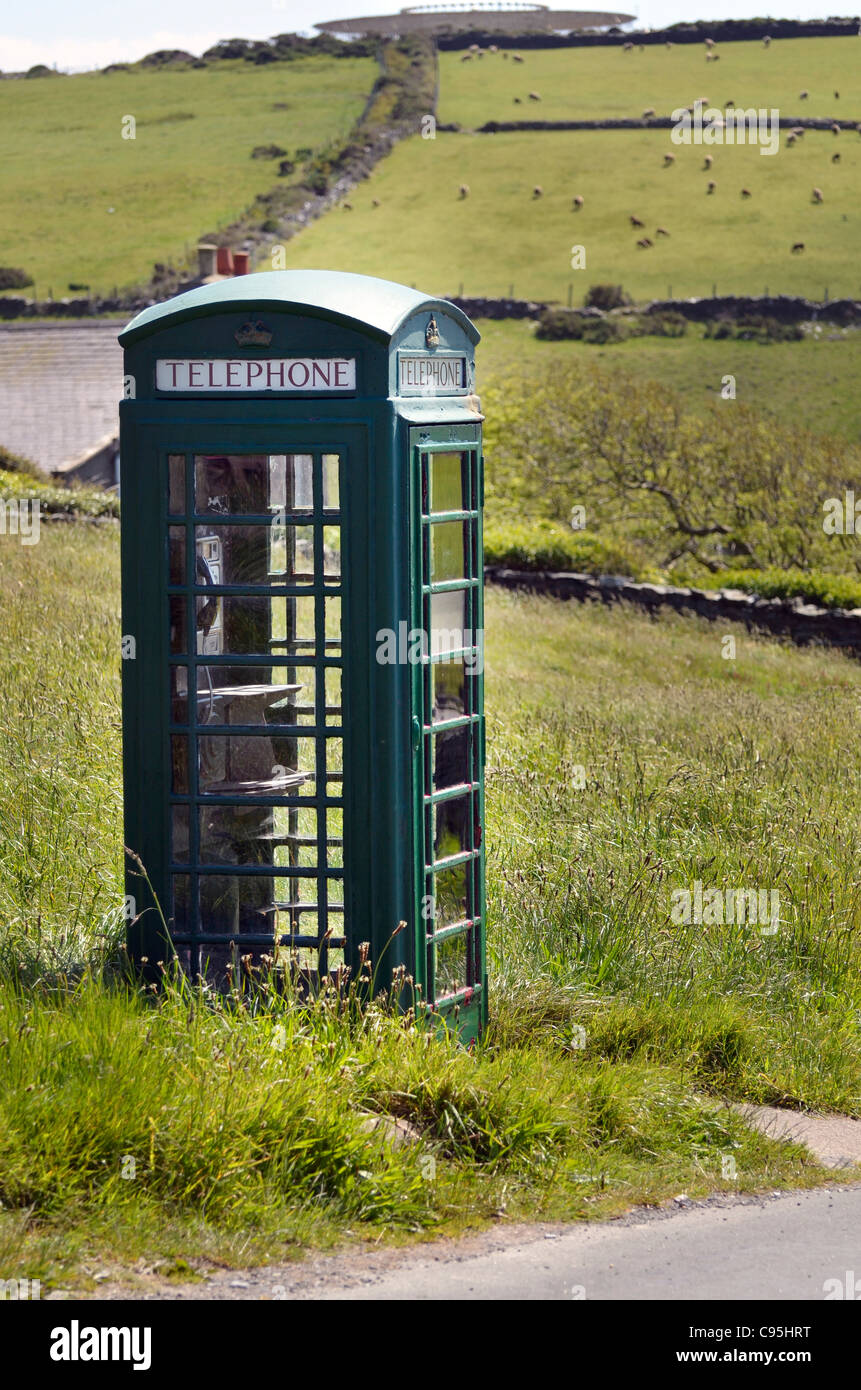 green telephone box on the isle of man Stock Photo