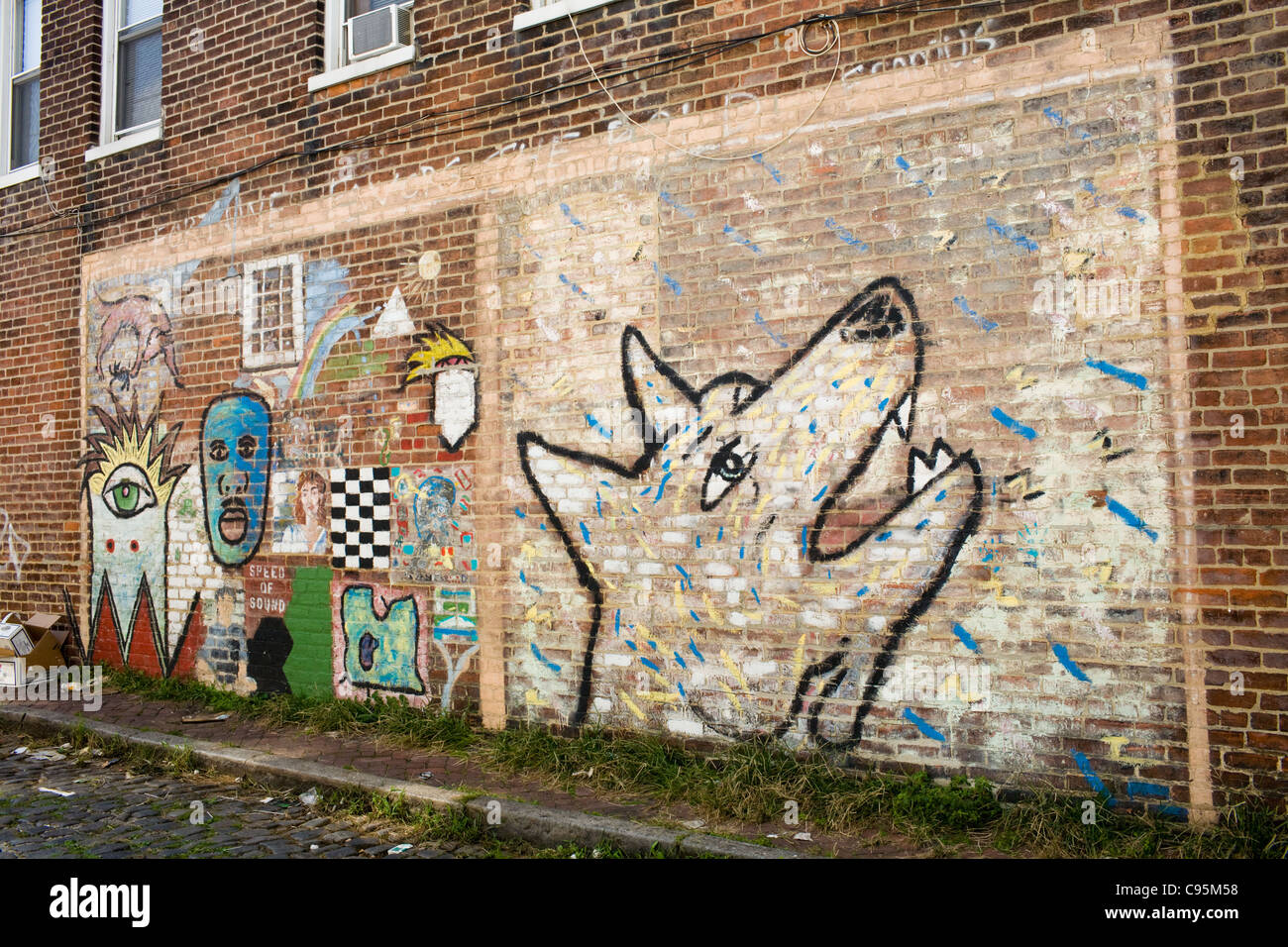 Graffiti on wall, Shockoe Bottom, Richmond, Virginia Stock Photo Alamy