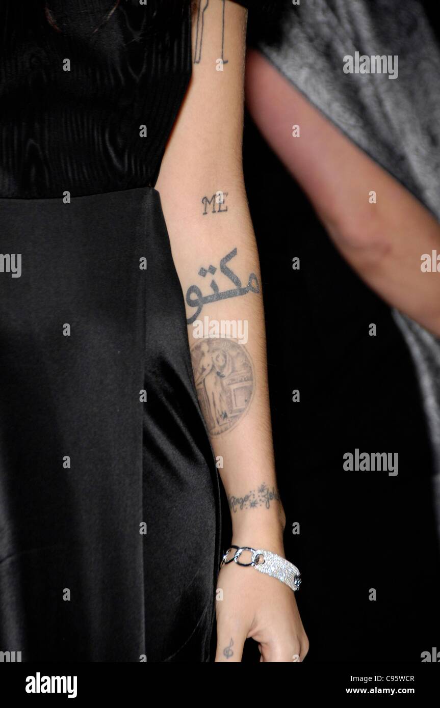 Christina Perri at arrivals for The Twilight Saga: Breaking Dawn - Part ...