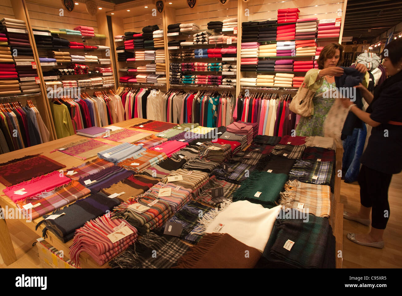 Scotland, Edinburgh, Shop Display in the Tartan Weaving Mill Stock Photo Alamy