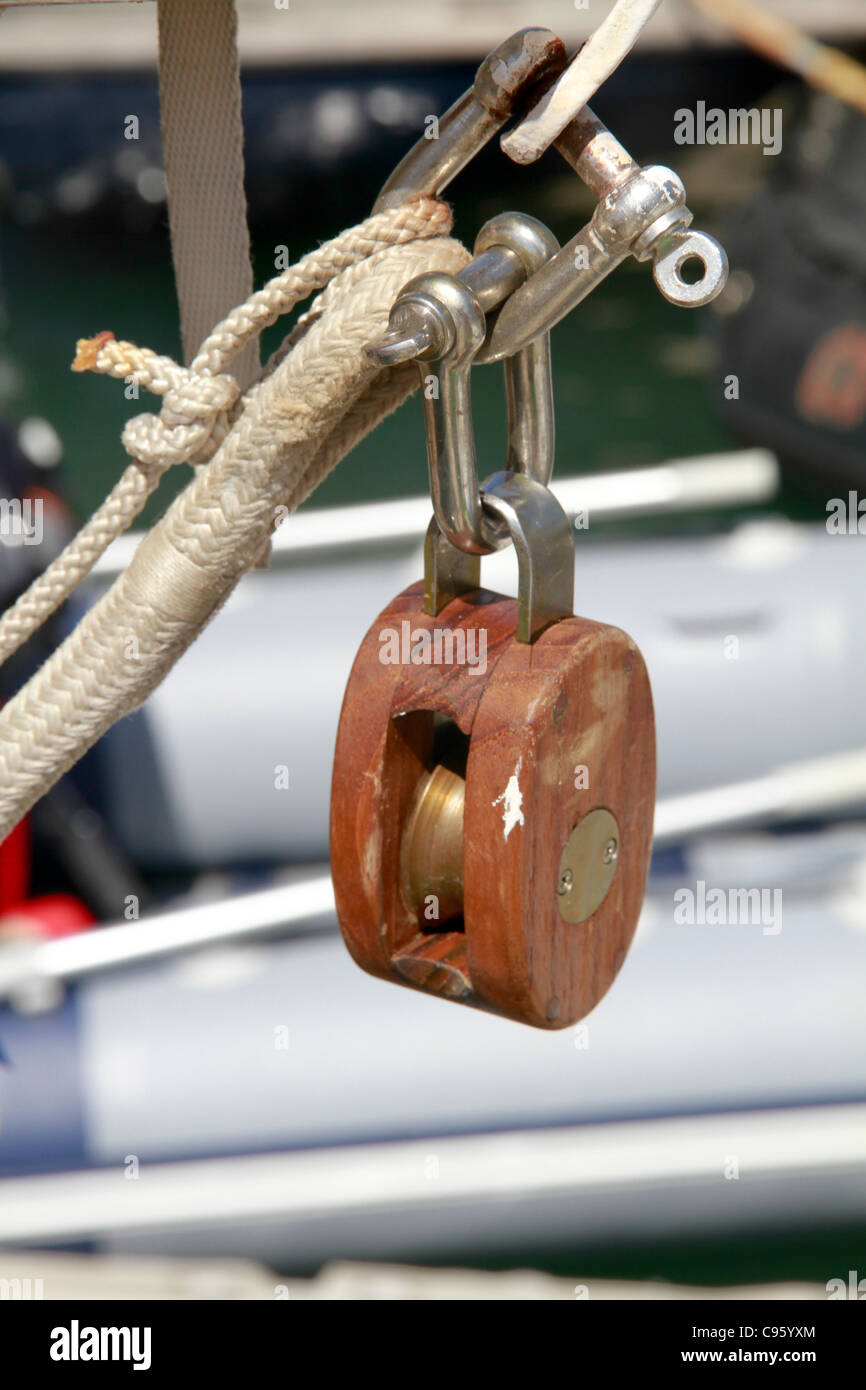 Old sailing wooden blocks rigging hires stock photography and images