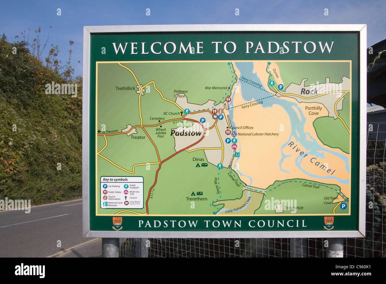 padstow tourist map north cornwall Stock Photo Alamy