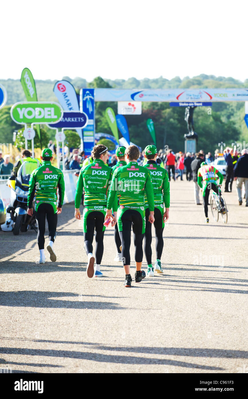 Team Sean Kelly, AN POST walk towards the Tour of Britain signing on line for day three of the 8 day stage race in the UK Stock Photo