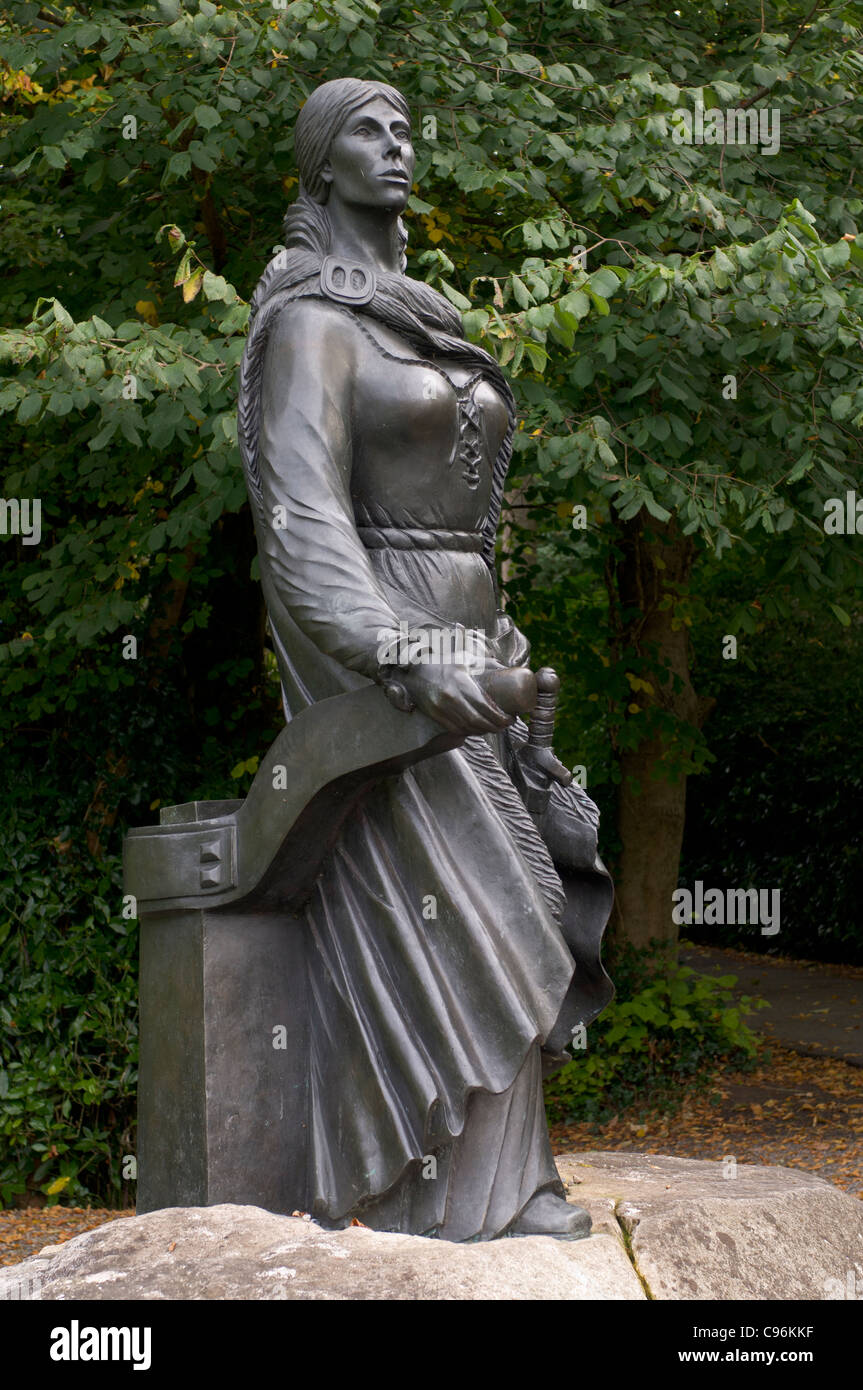 Grace o’malley statue hi-res stock photography and images - Alamy