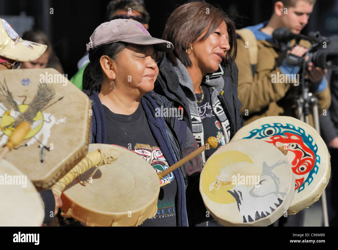Ceremonial drum hires stock photography and images Alamy