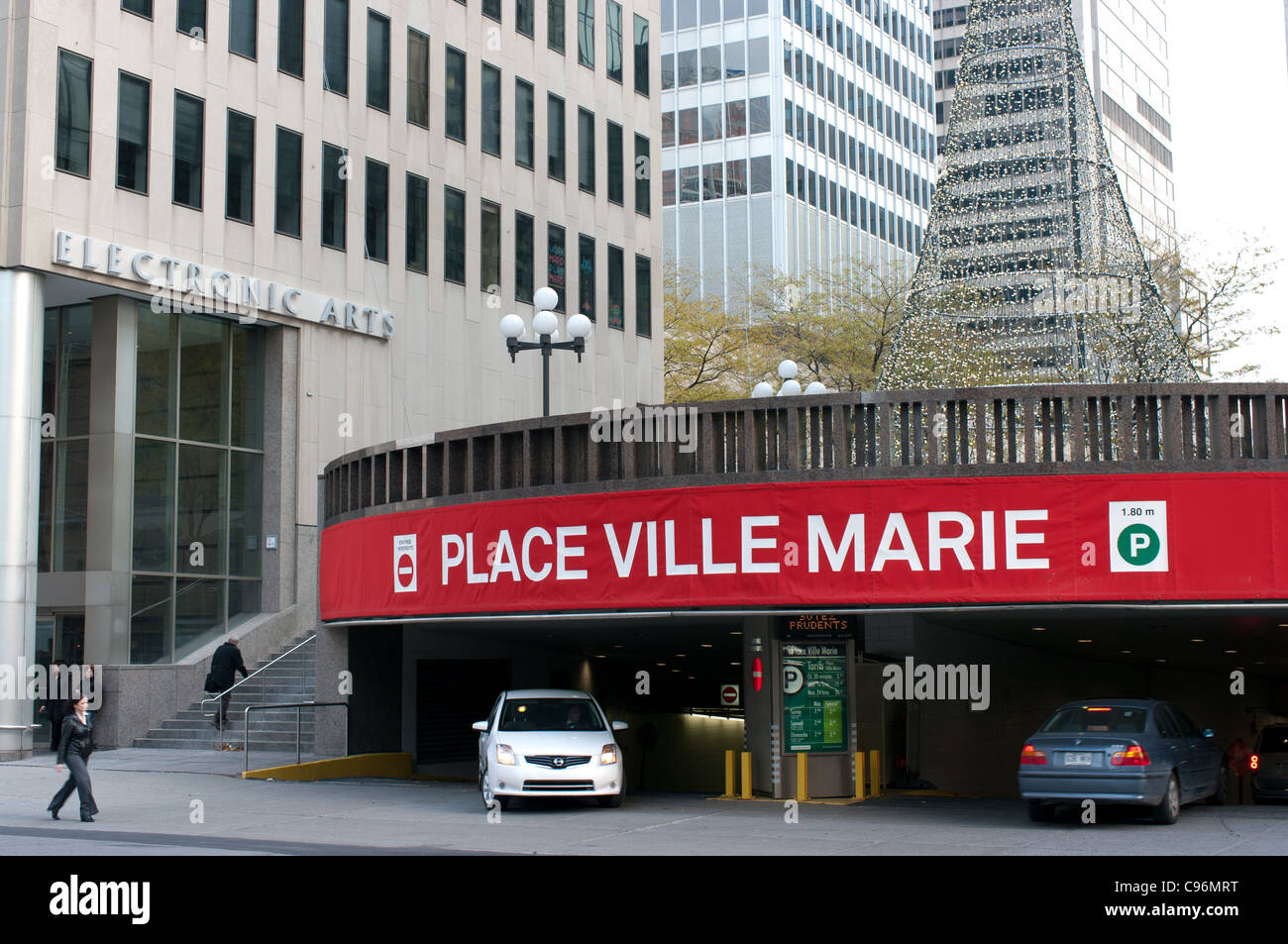 Place Ville Marie entrance to indoor parking, Downtown, Montreal