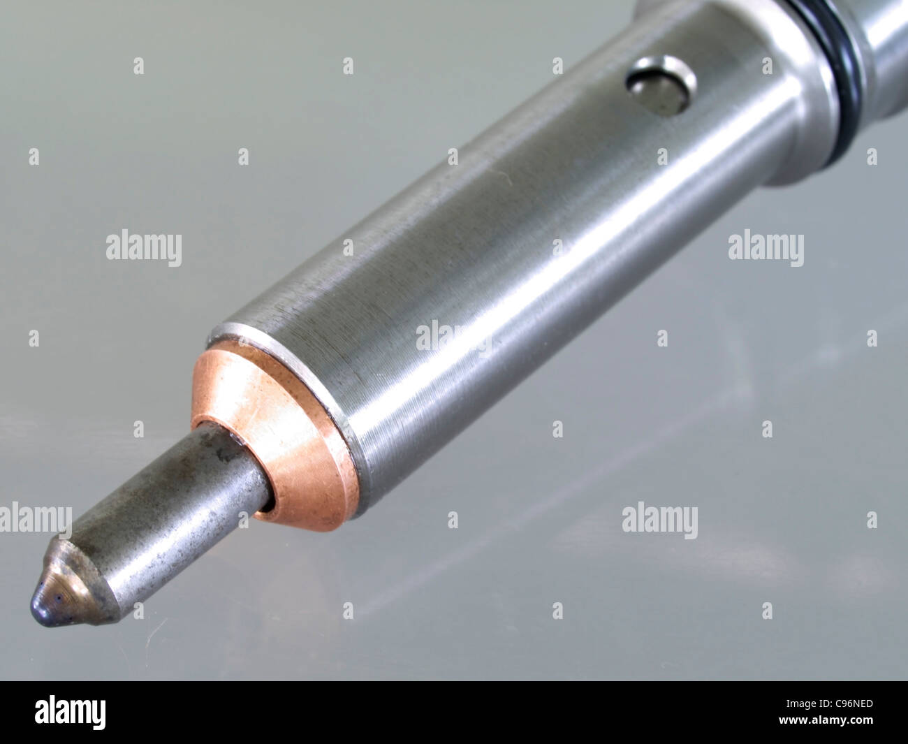 Injector hi-res stock photography and images - Alamy