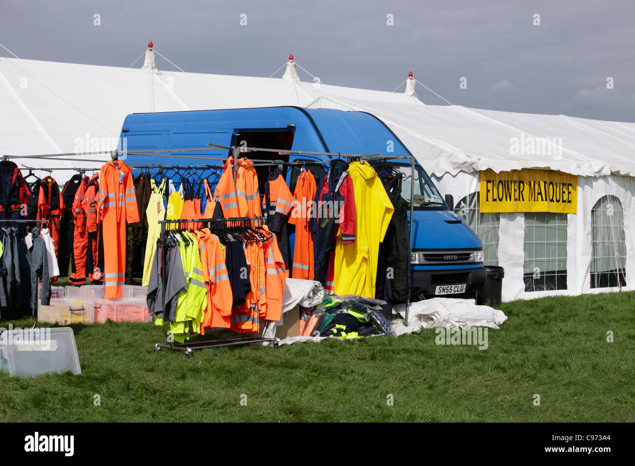 High visibility jacket jackets hi-res stock photography and images - Alamy