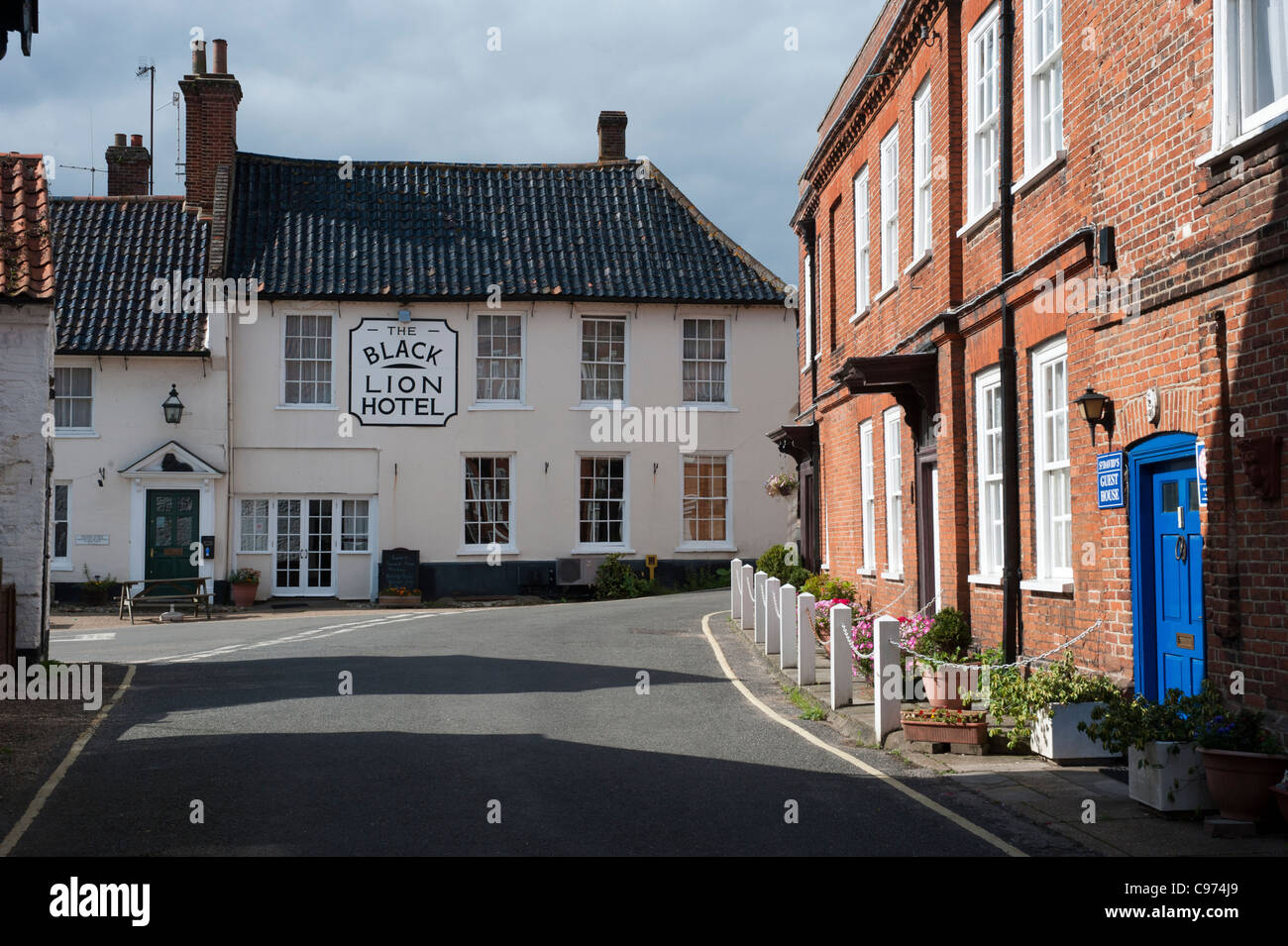 Black lion hotel little walsingham hi res stock photography and