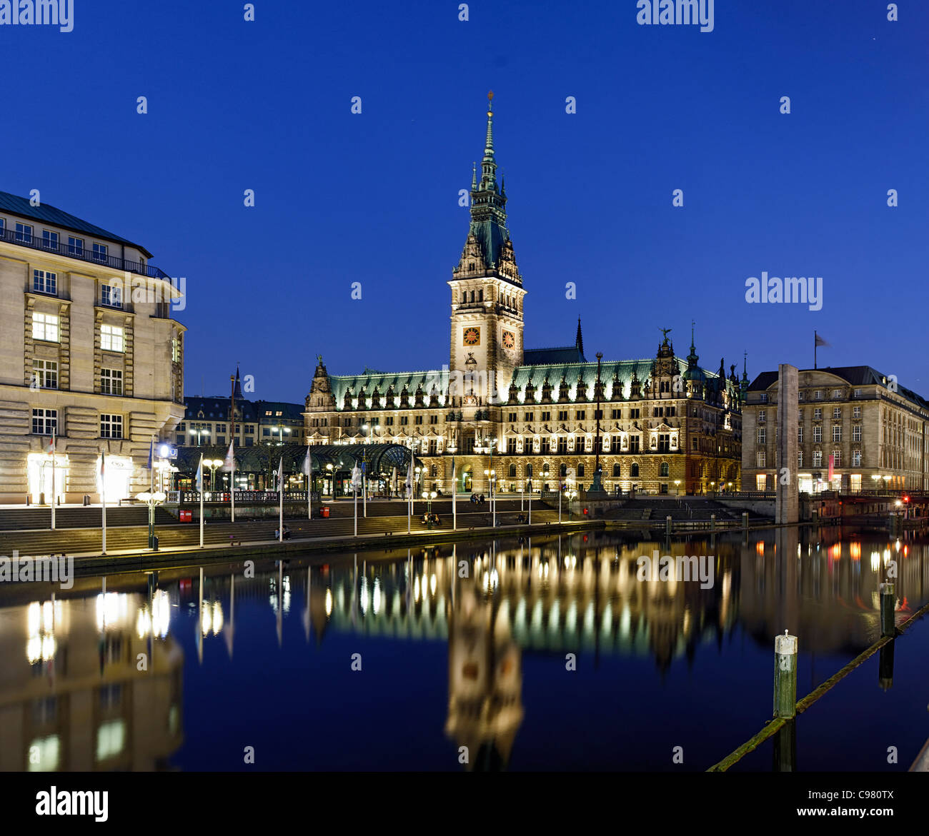 Alsterfleet canal, Alsterarkaden arcades, Rathausmarkt town hall square, town hall, Hanseatic city of Hamburg, Germany, Europe Stock Photo