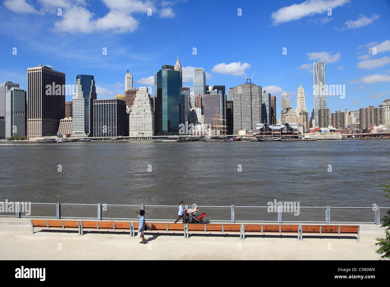 Brooklyn Bridge Park, Pier 1, Brooklyn, New York City, USA Stock Photo