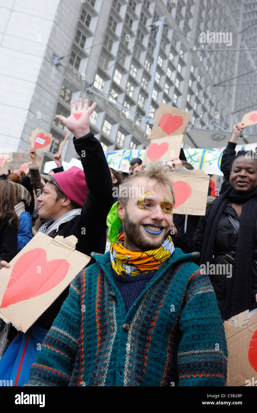 French Indignants in Paris La défense Stock Photo Alamy