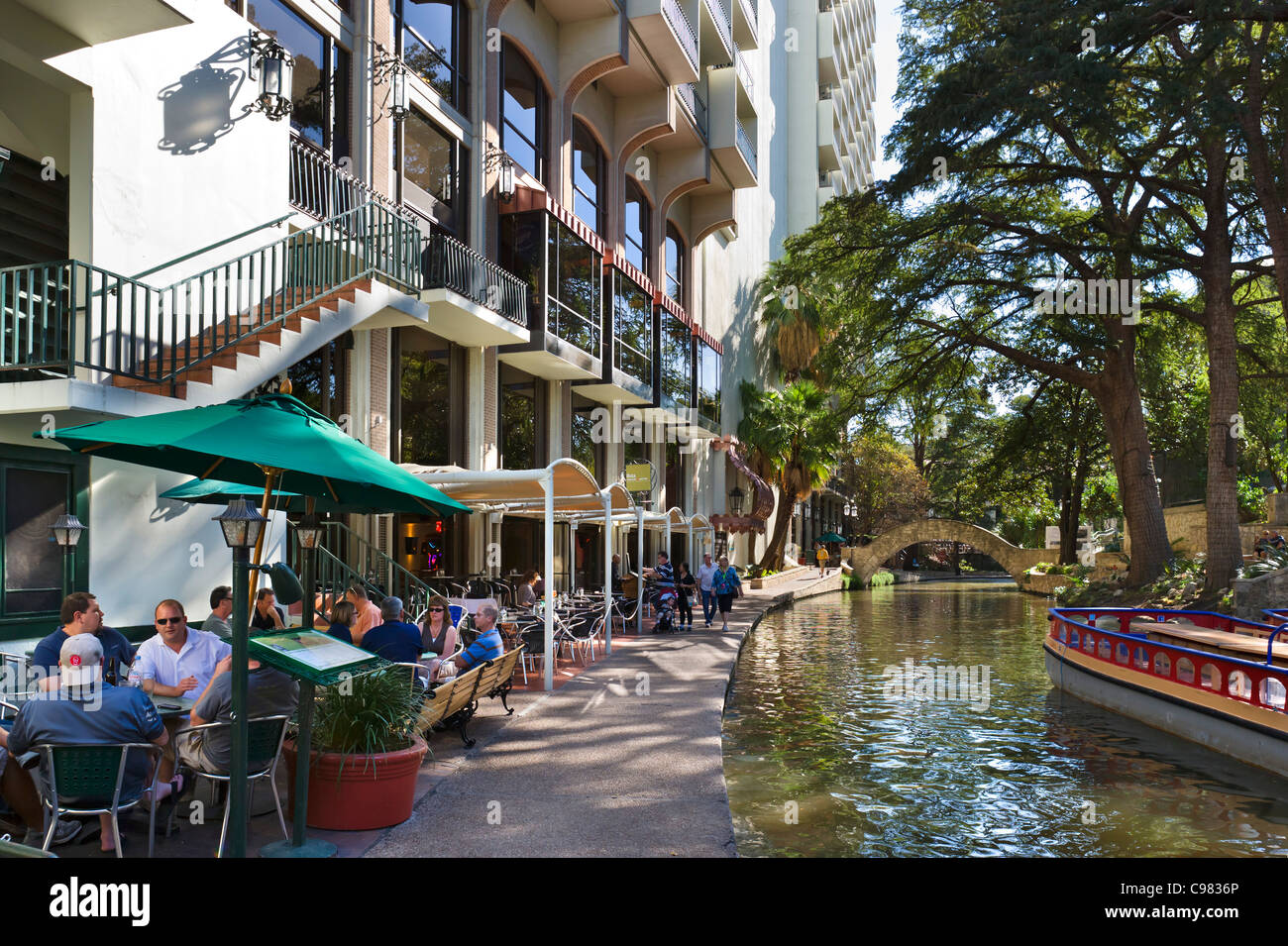 Waterfront restaurant on River Walk in downtown San Antonio, Texas, USA Stock Photo