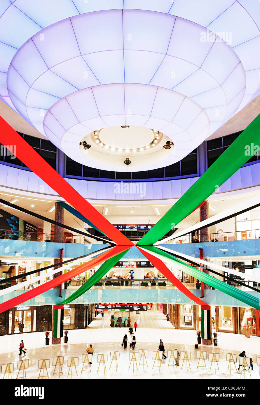 DUBAI MALL, largest shopping mall in the world, Downtown Burj Dubai