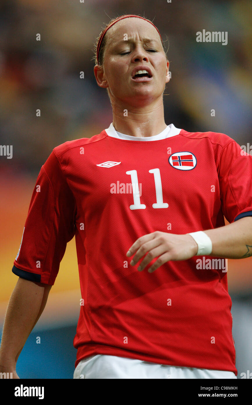 Leni Larsen Kaurin of Norway in action during a 2011 FIFA Women's Stock