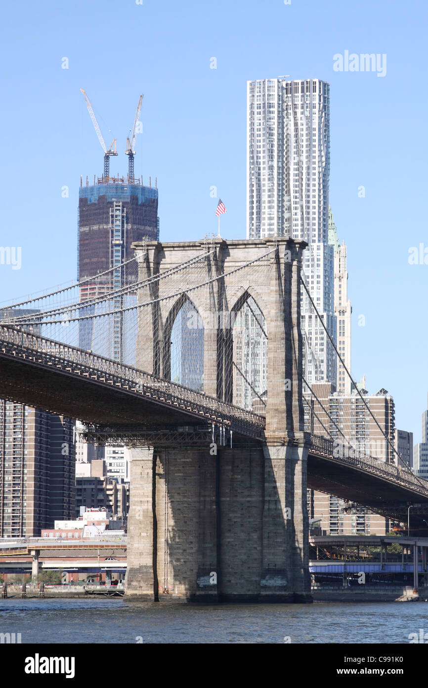 Brooklyn Bridge and New York City Skyline Stock Photo - Alamy