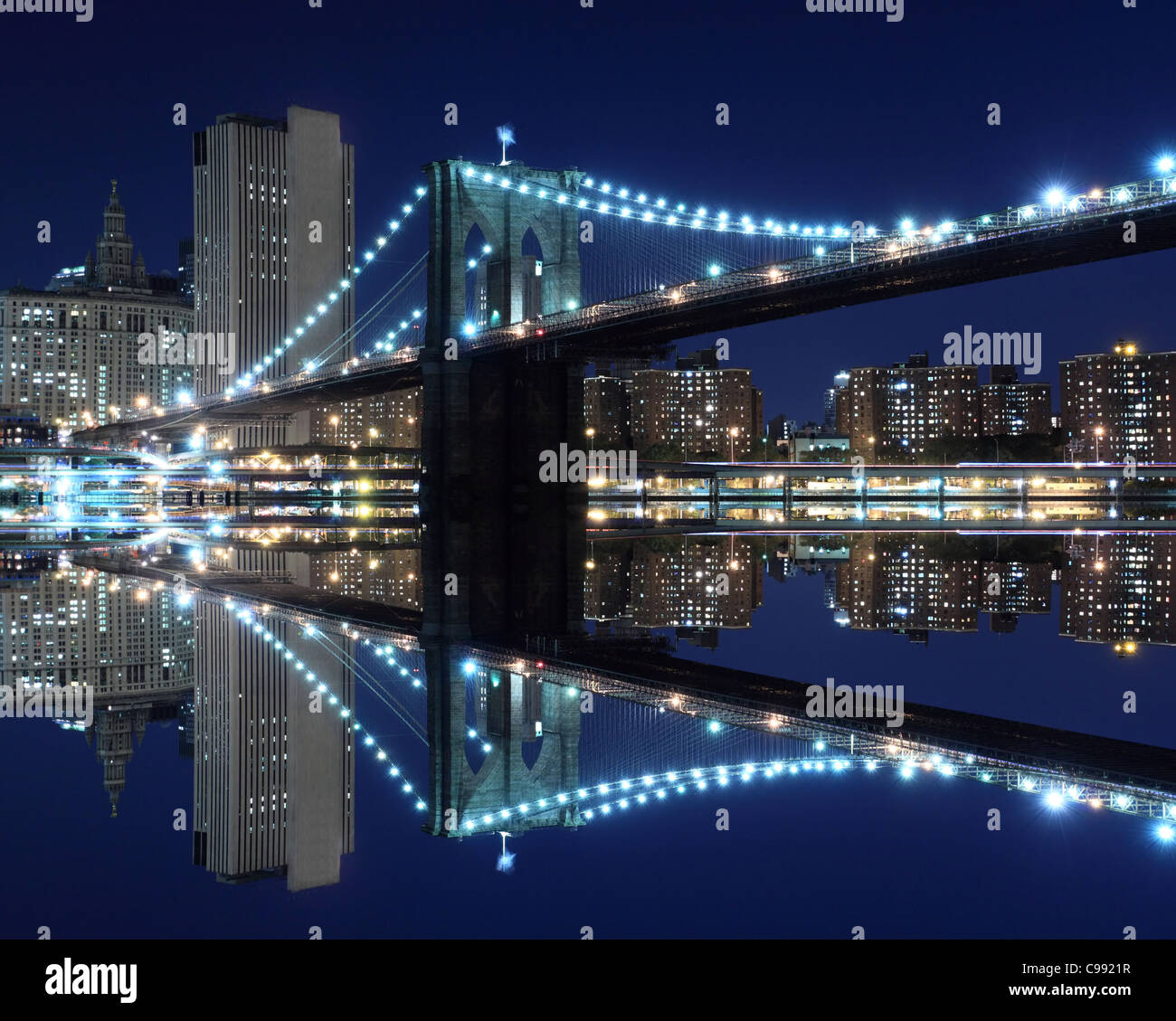 Brooklyn Bridge and New York City Skyline Stock Photo - Alamy