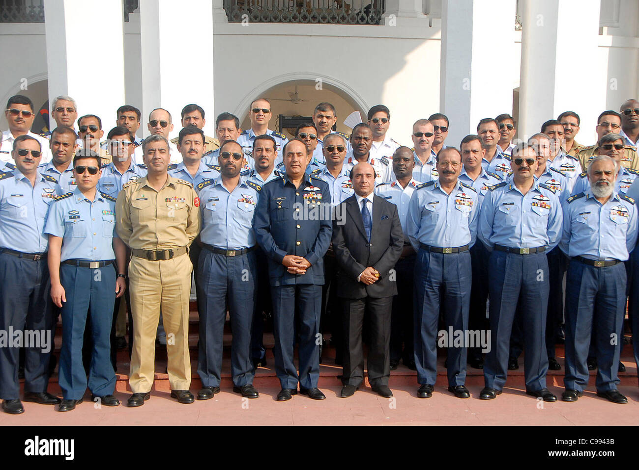 Sardar latif khosa karachi hi-res stock photography and images - Alamy